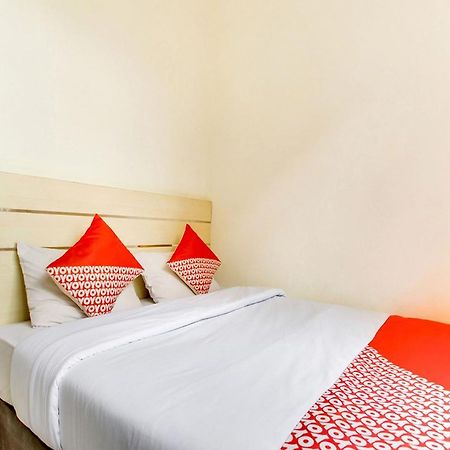 Oyo 2554 Hotel Arimbi Lama Dewi Sartika Bandung Eksteriør bilde