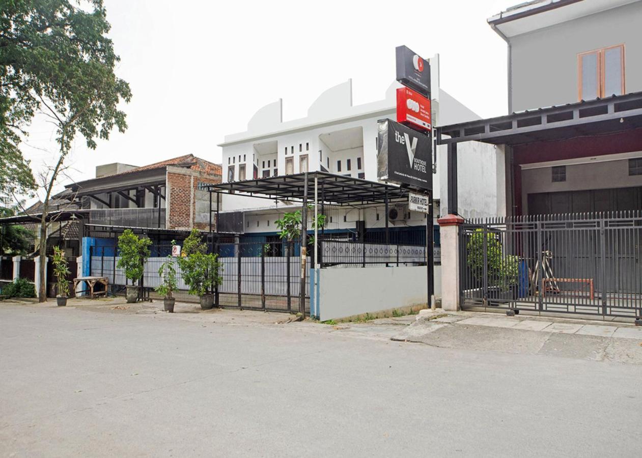 Oyo 2554 Hotel Arimbi Lama Dewi Sartika Bandung Eksteriør bilde