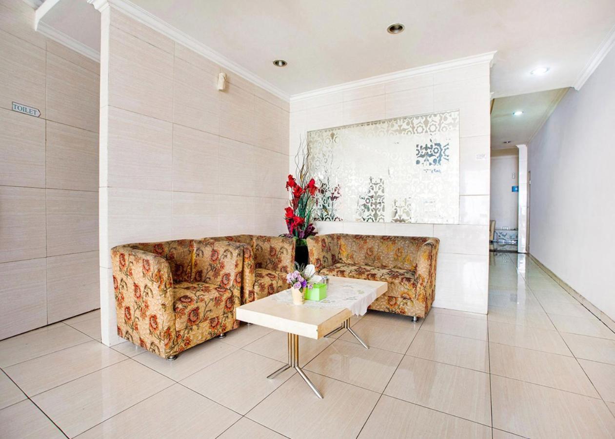 Oyo 2554 Hotel Arimbi Lama Dewi Sartika Bandung Eksteriør bilde