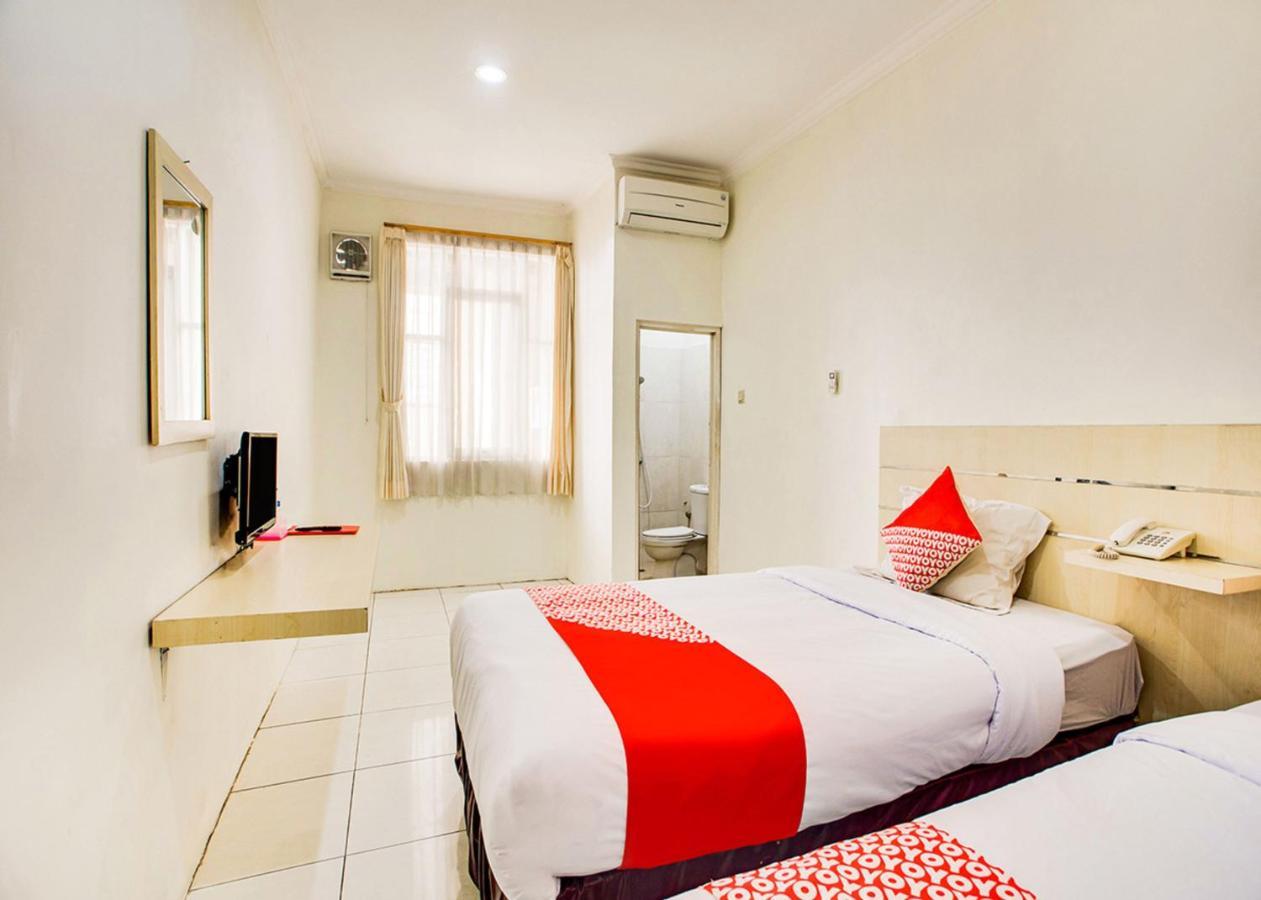 Oyo 2554 Hotel Arimbi Lama Dewi Sartika Bandung Eksteriør bilde