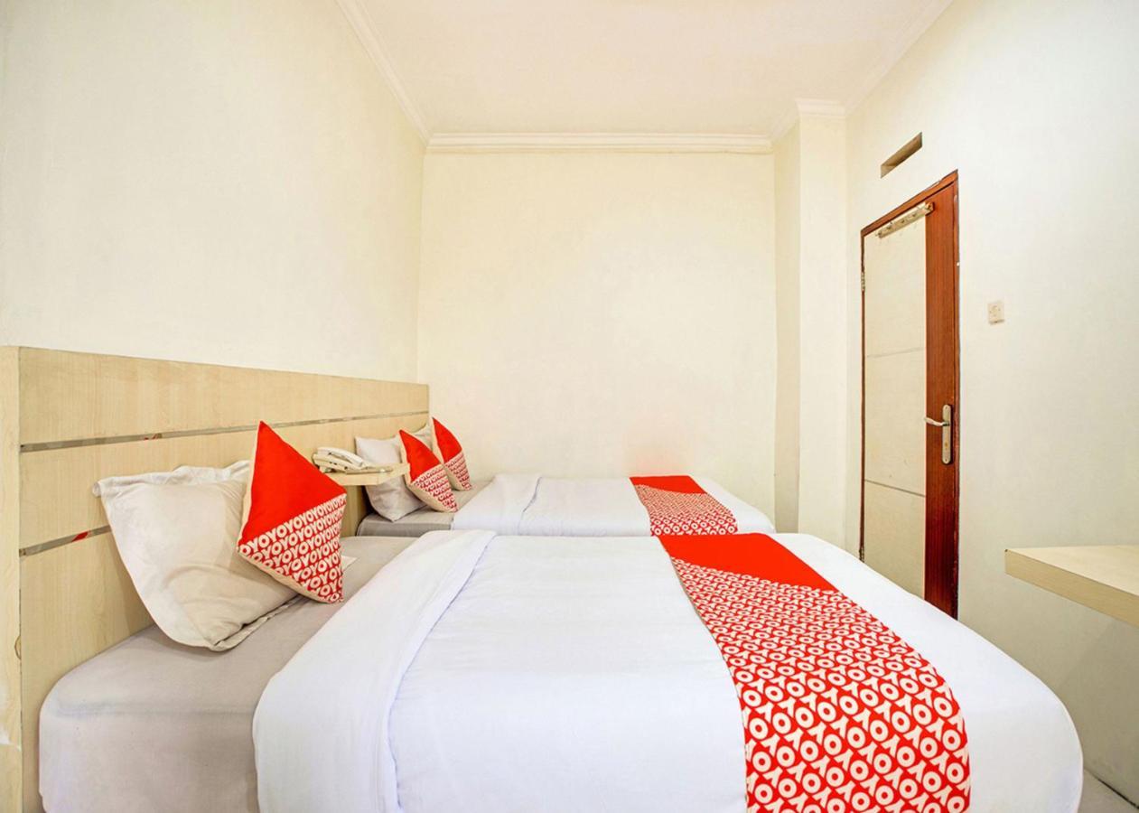 Oyo 2554 Hotel Arimbi Lama Dewi Sartika Bandung Eksteriør bilde